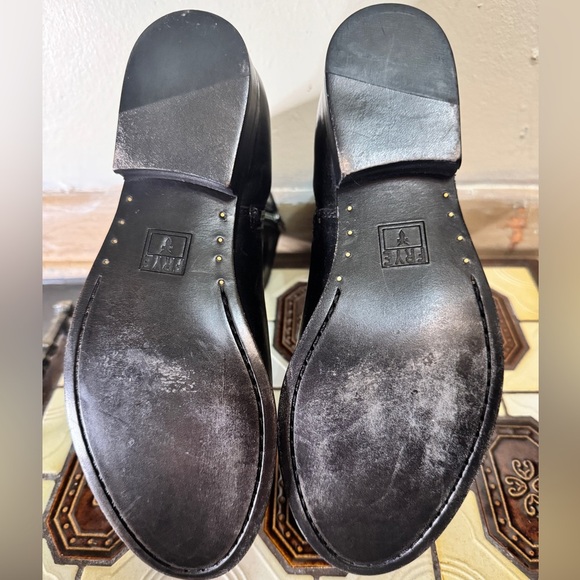 Frye Melissa Button Short Boots, Black Leather, Womens Size 7 B - Picture 3 of 6